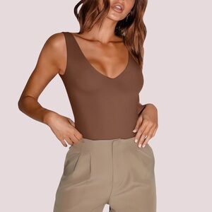 NWT Reoria Brown Plunge Deep V Neck Sleeveless‎ V Backless Tank - Small